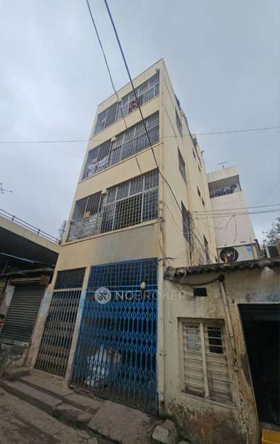 Godown/Warehouse in Sultanpete, Bangalore for sale 