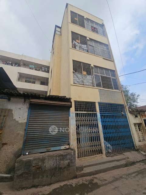 Godown/Warehouse in Sultanpete, Bangalore for sale 