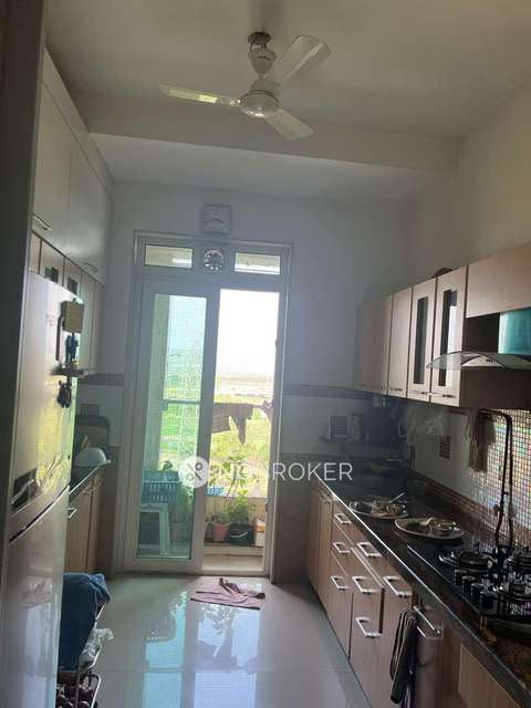 2 BHK Flat In Neelam Senroofs For Sale  In Mulund East