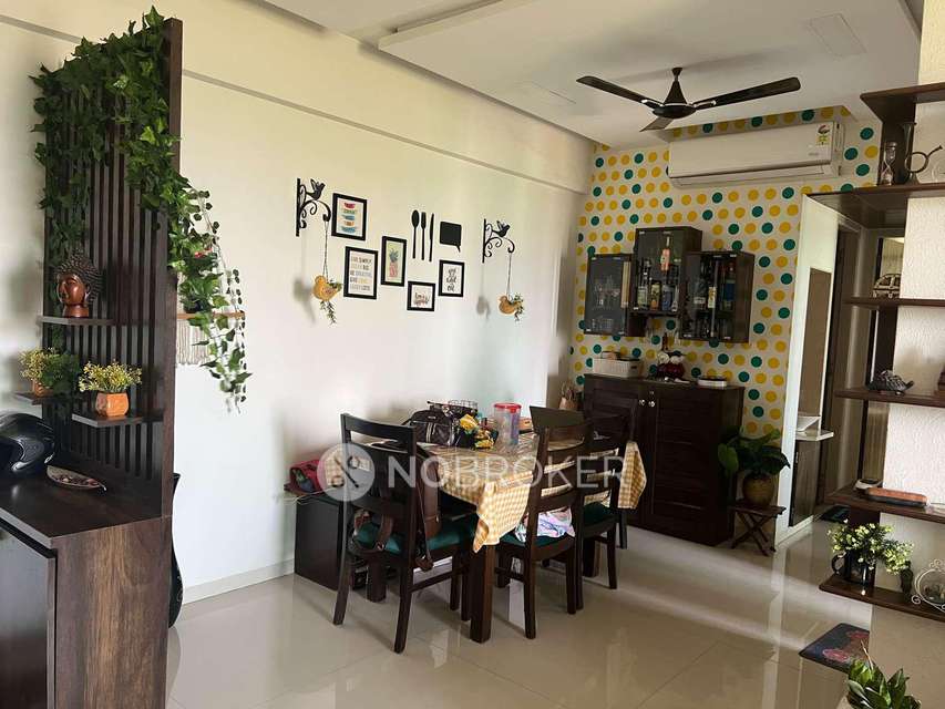 2 BHK Flat In Neelam Senroofs For Sale  In Mulund East