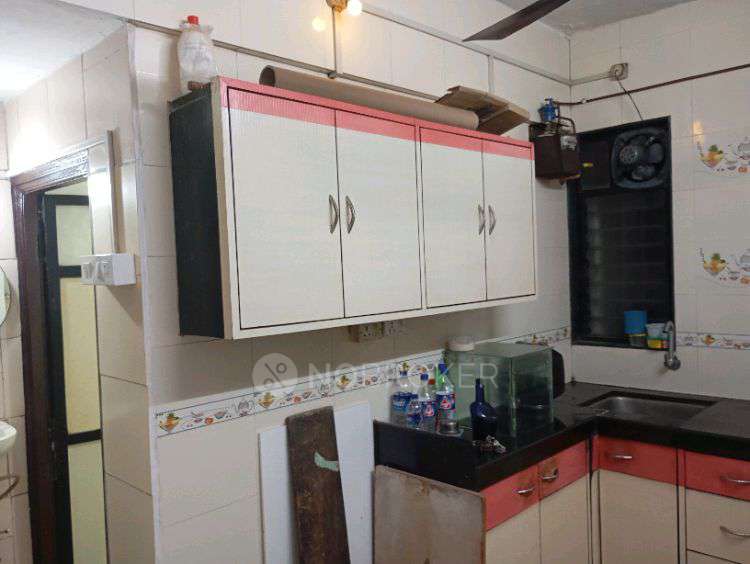 1 RK Flat In Balaji Niwas Chsl for Rent  In Thane West
