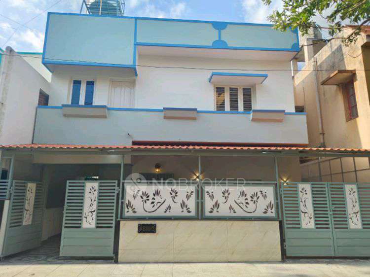 4 BHK House For Sale  In 1st A Cross, 6th H Main Rd, Gaurav Nagar, Jp Nagar 7th Phase, J. P. Nagar, Bengaluru, Kothnur, Karnataka 560078, India