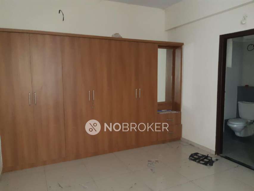 2 BHK Flat In Shell Owners Court For Sale  In Kasavanahalli