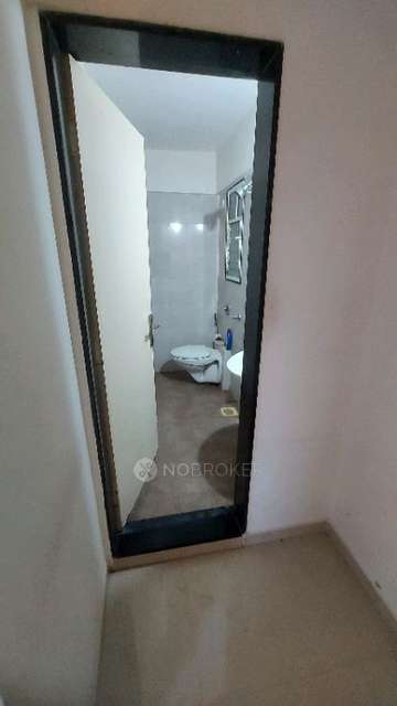 2 BHK Flat In Eves Garden Building 4 for Rent  In Eves Garden Society