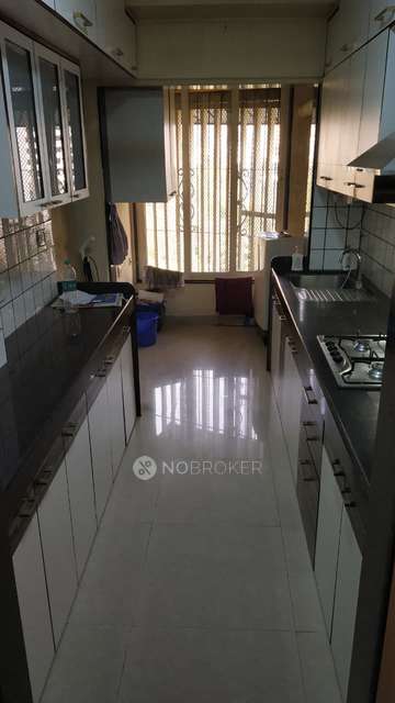2 BHK Flat In Anmol Towers,  Goregaon West, Mumbai For Sale  In  Goregaon West, Mumbai