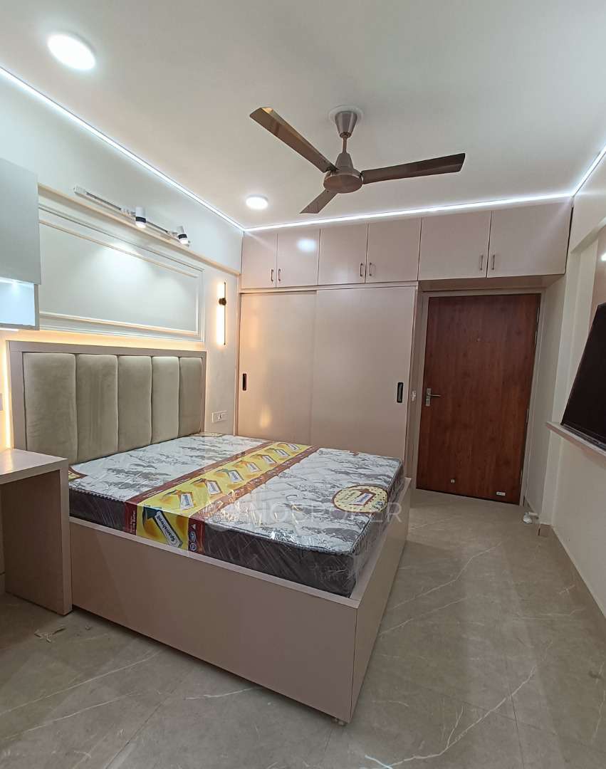 1 RK Flat For Sale  In Essel Towers