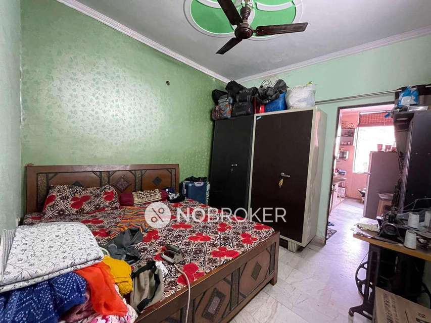 3 BHK Flat In Standalone Building  For Sale  In Moti Nagar
