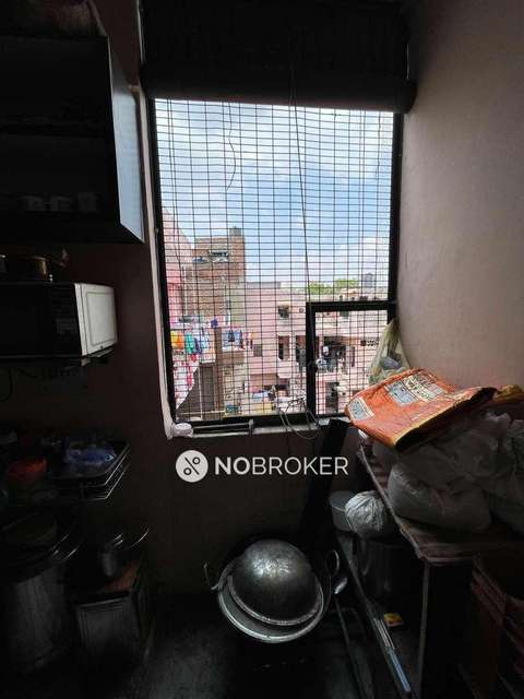 3 BHK Flat In Standalone Building  For Sale  In Moti Nagar