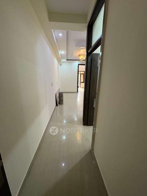 2 BHK Flat In Divya Apartment   For Sale  In Indirapuram