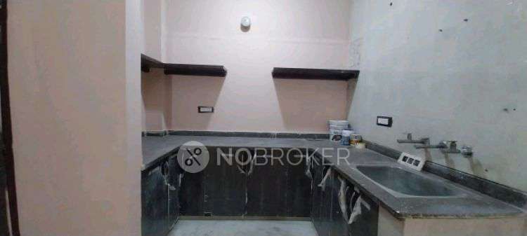 2 BHK House for Rent  In Azadpur