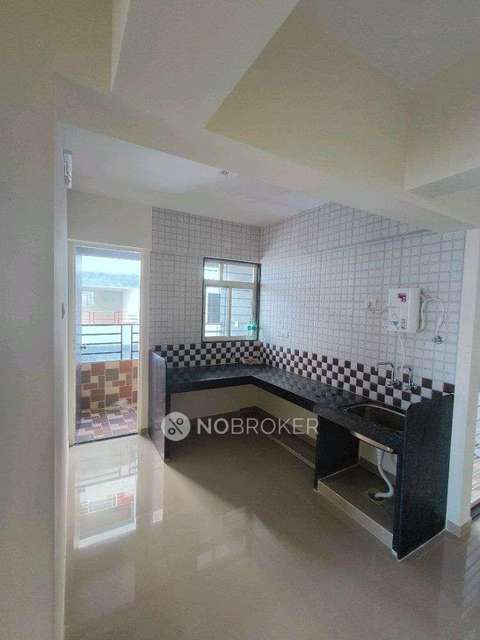 2 BHK Flat In Tanish Park For Sale  In Charholi Budruk