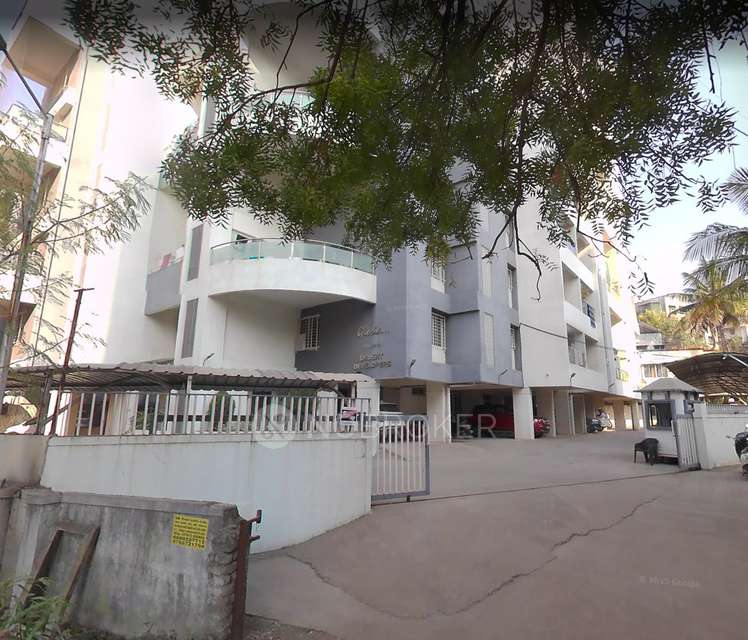 Shared Room for Female In 1 BHK  In Chinthamani  Apartment  In  Ambegaon Budruk 