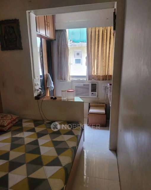 2 BHK Flat In Sagarkunj Building For Sale  In Malabar Hill