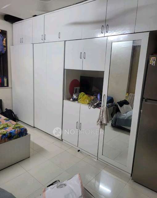 2 BHK Flat In Sagarkunj Building For Sale  In Malabar Hill