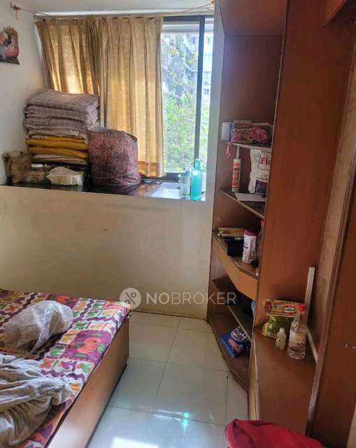 2 BHK Flat In Sagarkunj Building For Sale  In Malabar Hill