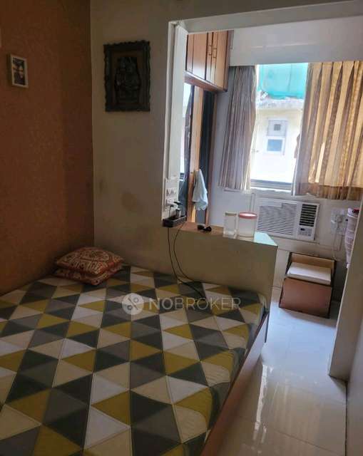 2 BHK Flat In Sagarkunj Building For Sale  In Malabar Hill