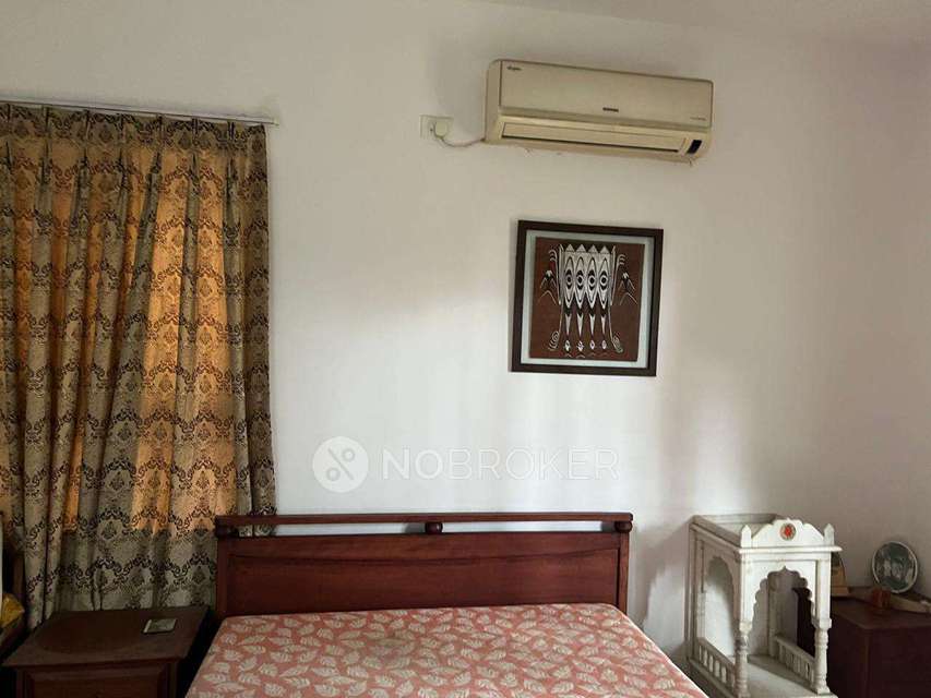 4+ BHK House for Rent  In Nibm Road