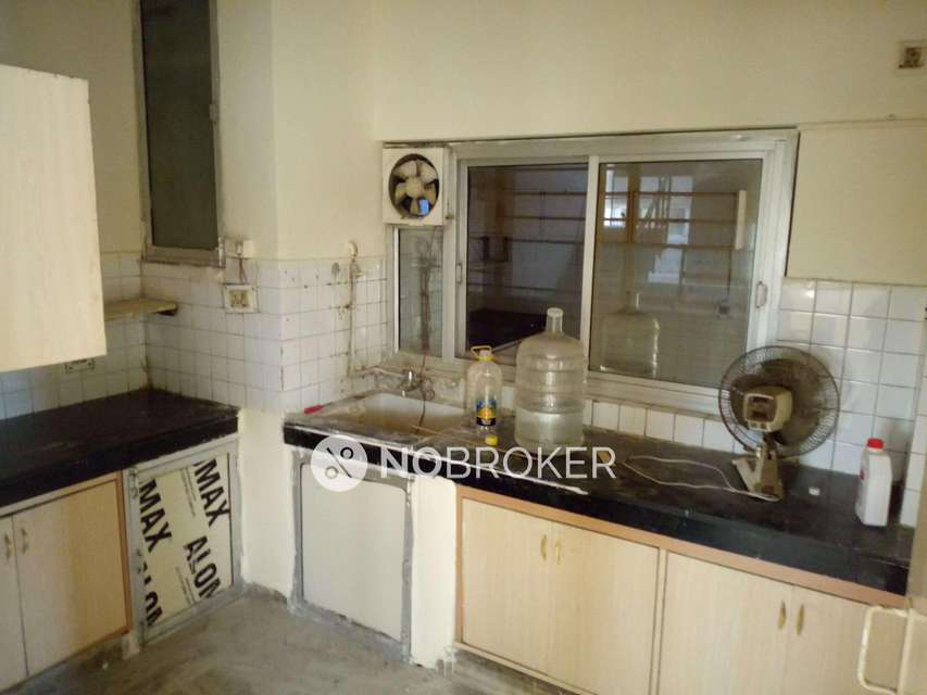 2 BHK Flat In Kanchan Janga Apartment For Sale  In Kaushambi