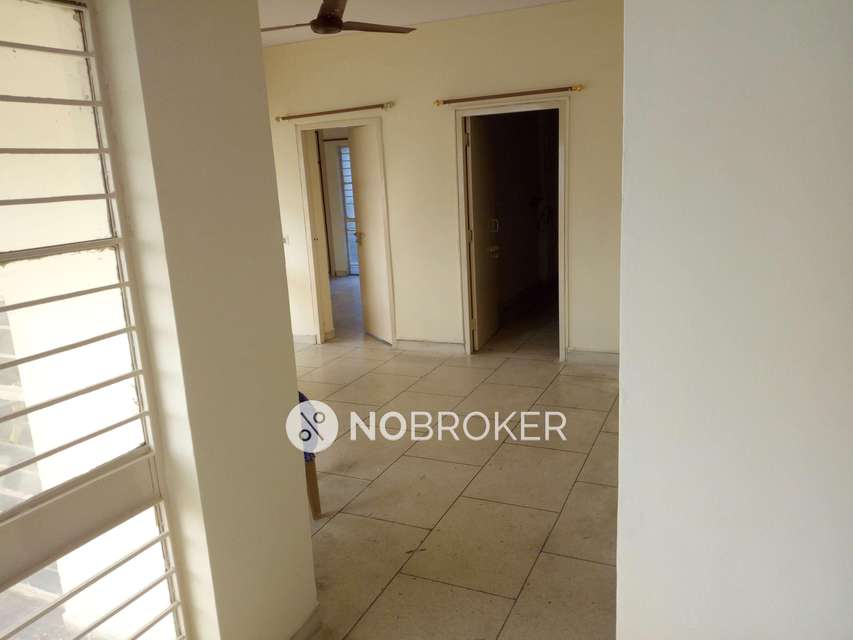 2 BHK Flat In Kanchan Janga Apartment For Sale  In Kaushambi