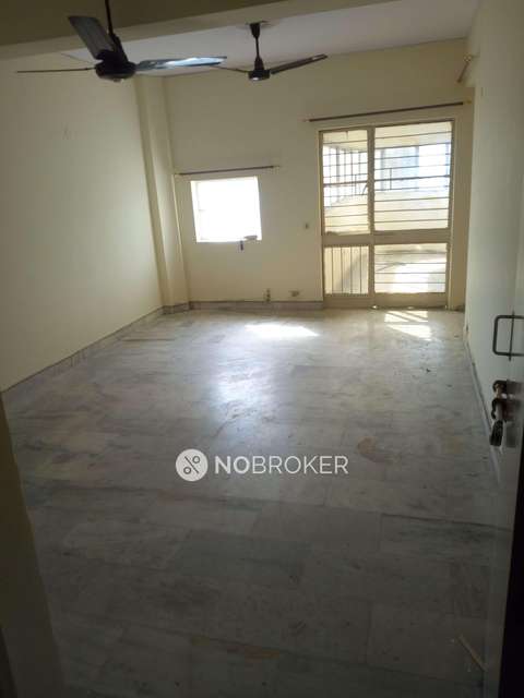 2 BHK Flat In Kanchan Janga Apartment For Sale  In Kaushambi