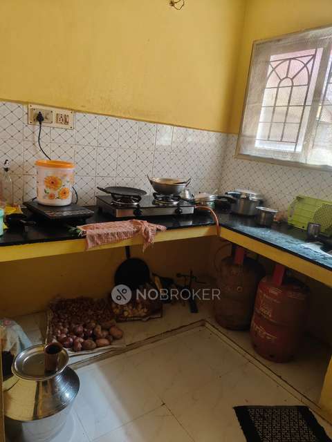 2 BHK Flat In Balaji Apartment For Sale  In Adyar