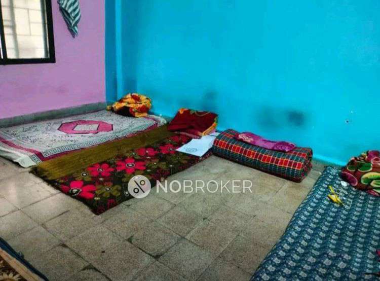 Single Room for Male In 2 BHK  In Aashirwad Apartment In Vishrantwadi