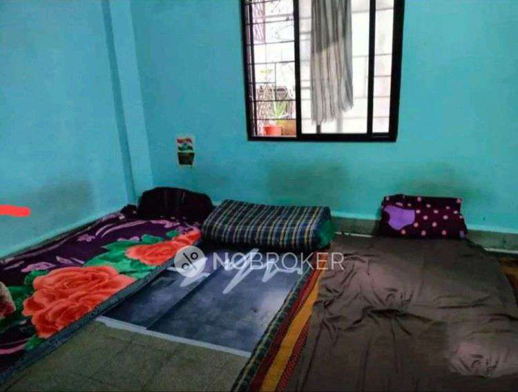 Single Room for Male In 2 BHK  In Aashirwad Apartment In Vishrantwadi