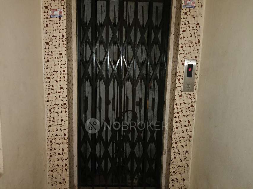 2 BHK Flat In Shyam Kamdhenu Motinagar For Sale  In Moti Nagar