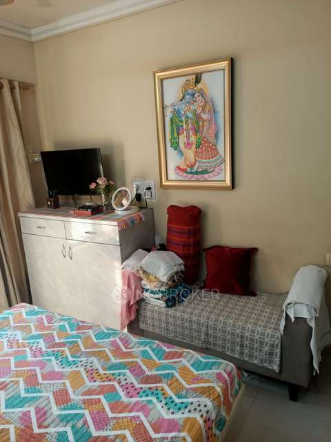 2 BHK Flat For Sale  In Chembur East