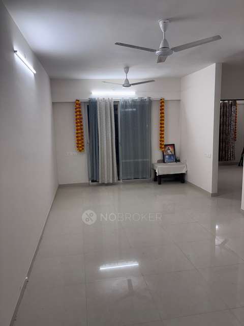 2 BHK Flat In Violet - Prism City for Rent  In Violet - Prism City