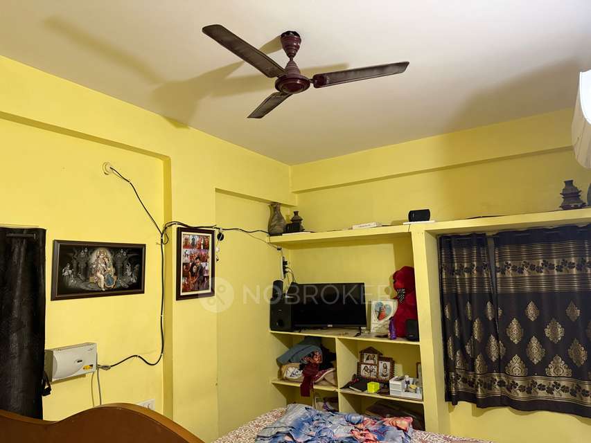 2 BHK Flat In Environ Towers for Rent  In Nagole