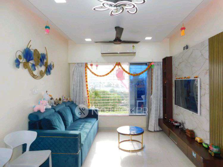 2 BHK Flat In Rr Vikramaditya For Sale  In Borivali East