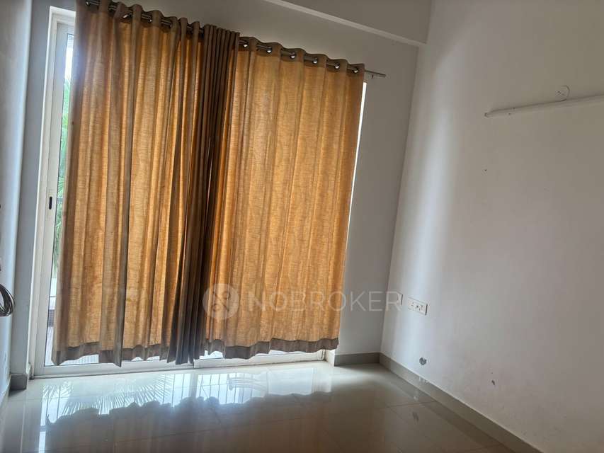 Shared Room for Male In 2 BHK  In Emami Tejomaya, Navalur In Navalur