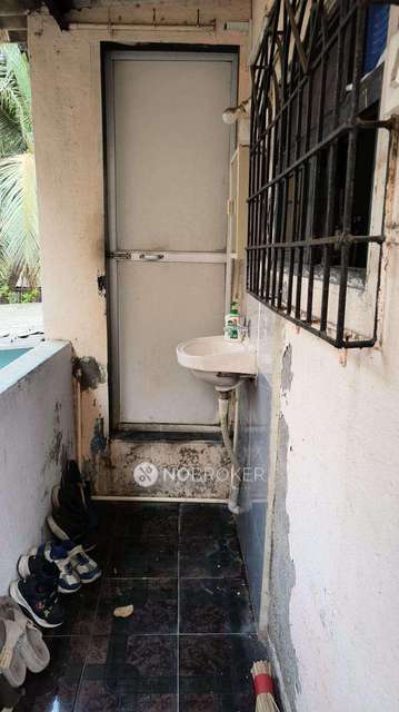 1 BHK House For Sale  In  Thane West