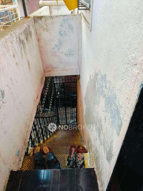 1 BHK House For Sale  In  Thane West