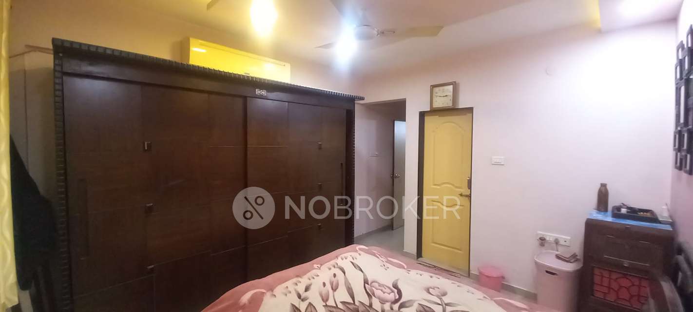 2 BHK Flat In Nisarg Pushp Apartments For Sale  In Vishal Nagar