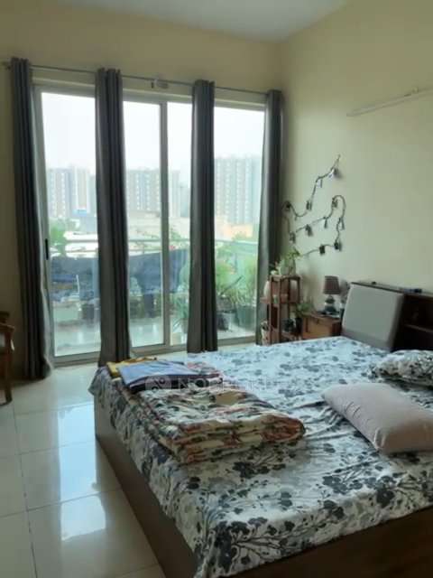 3 BHK Flat In Gaur Saundaryam For Sale  In Gaur Saundaryam High Street