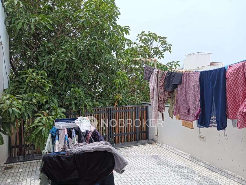4 BHK Flat For Sale  In Besant Nagar