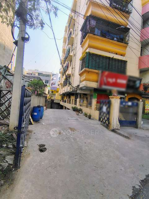 2 BHK Flat In Geeta Grandeur Apartments For Sale  In Yousufguda