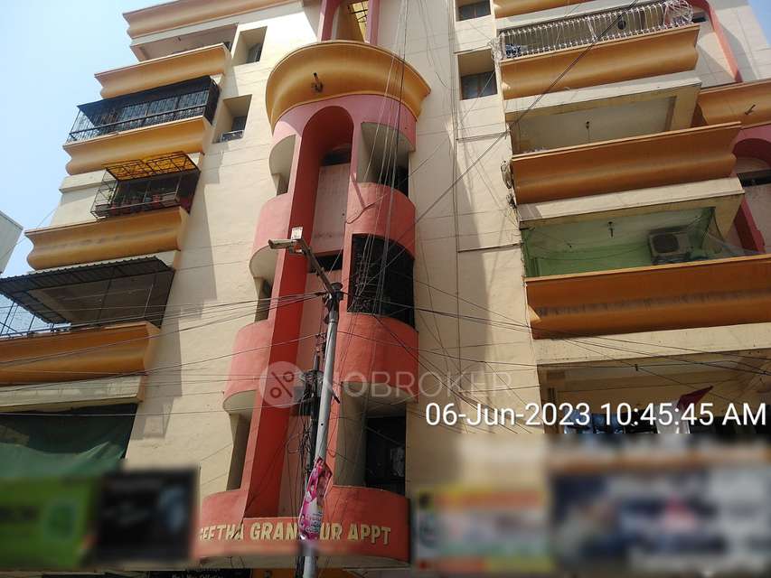2 BHK Flat In Geeta Grandeur Apartments For Sale  In Yousufguda