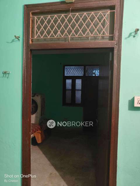 2 BHK Flat For Sale  In Mandawali