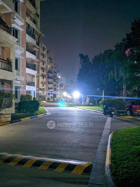 3 BHK Flat In Aditya Dsr Lake Side For Sale  In  Gachibowli