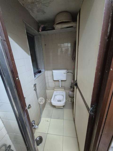 1 BHK Flat In Harbour Crest For Sale  In Byculla