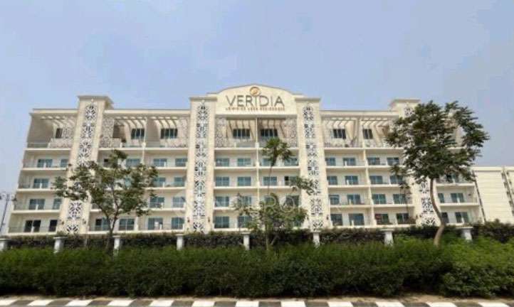 4 BHK Flat In Uchdpl Veridia Oakwood Enclave For Sale  In Wave City