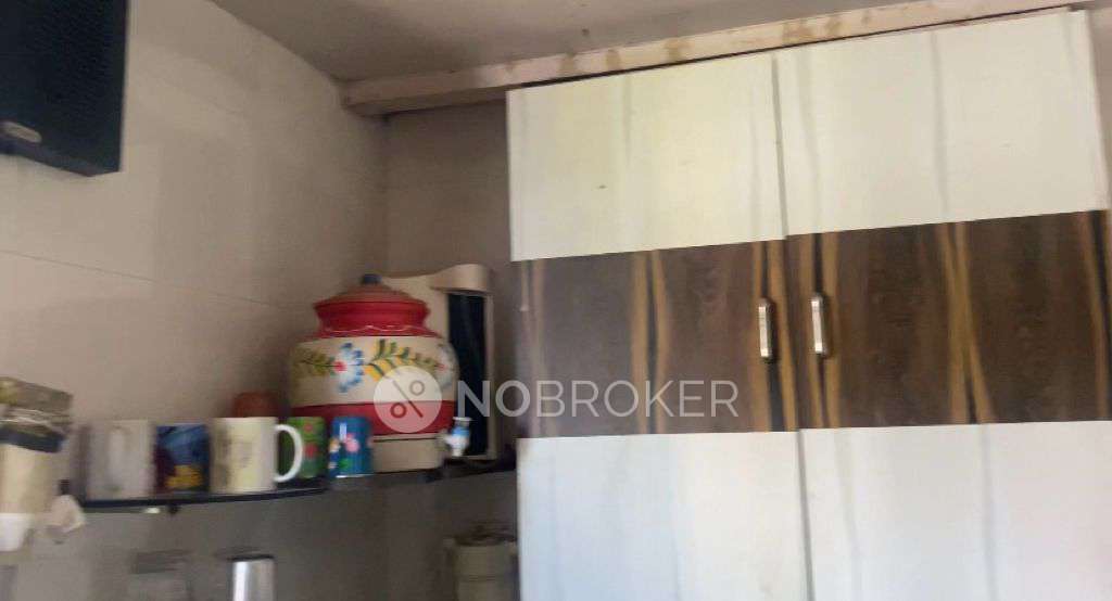 1 RK Flat In Shivdarshan Apartments For Sale  In Thane West