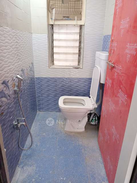 Shop in Tulshibaug, Pune for Rent 