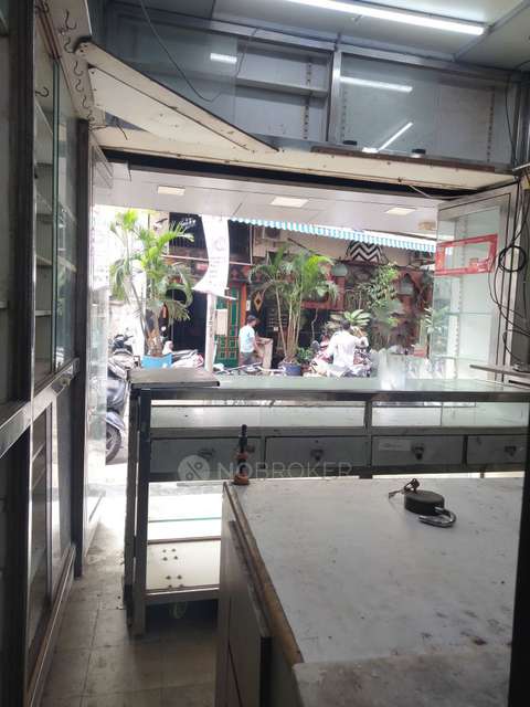 Shop in Colaba, Mumbai for sale 