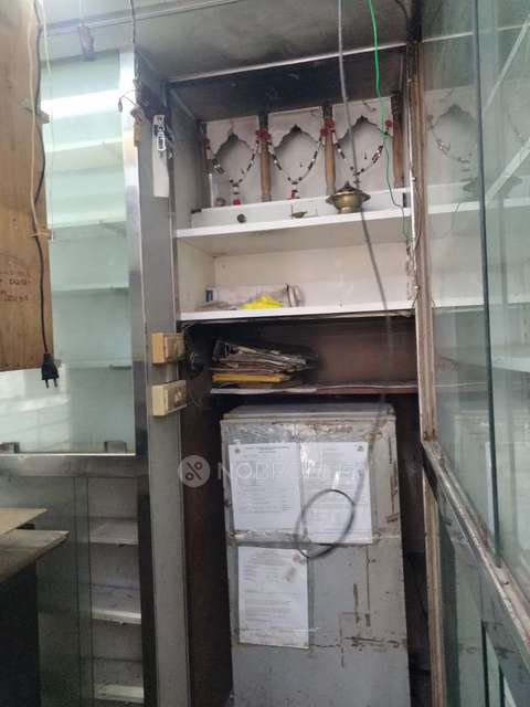 Shop in Colaba, Mumbai for sale 