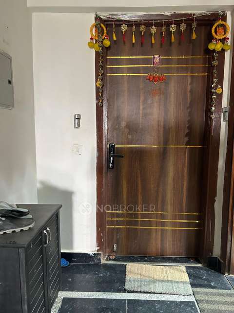 2 BHK Flat In Daisy Apartment For Sale  In Gadaipur