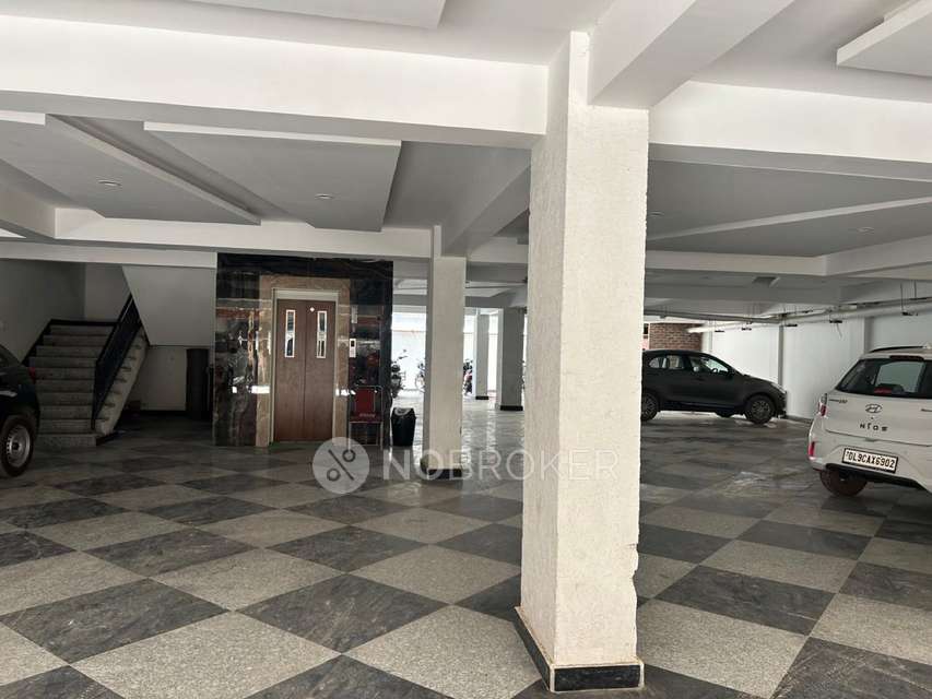 2 BHK Flat In Daisy Apartment For Sale  In Gadaipur